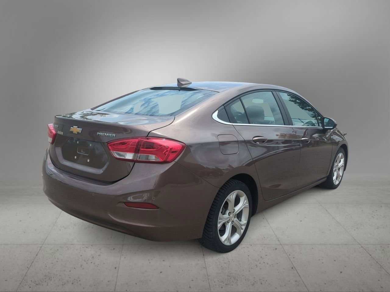 Thumbnail: 2019 Chevrolet Cruze - 8
