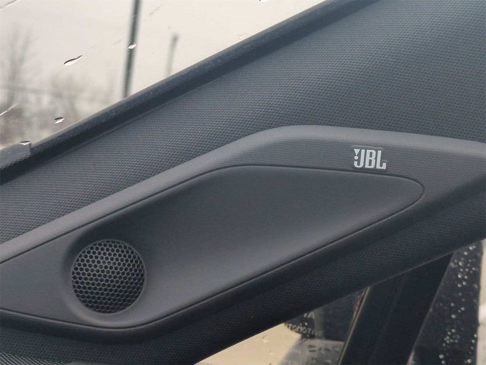 Thumbnail: 2025 Toyota RAV4 - 31