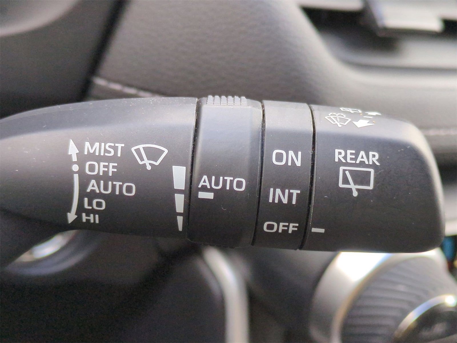 Thumbnail: 2022 Toyota RAV4 - 27