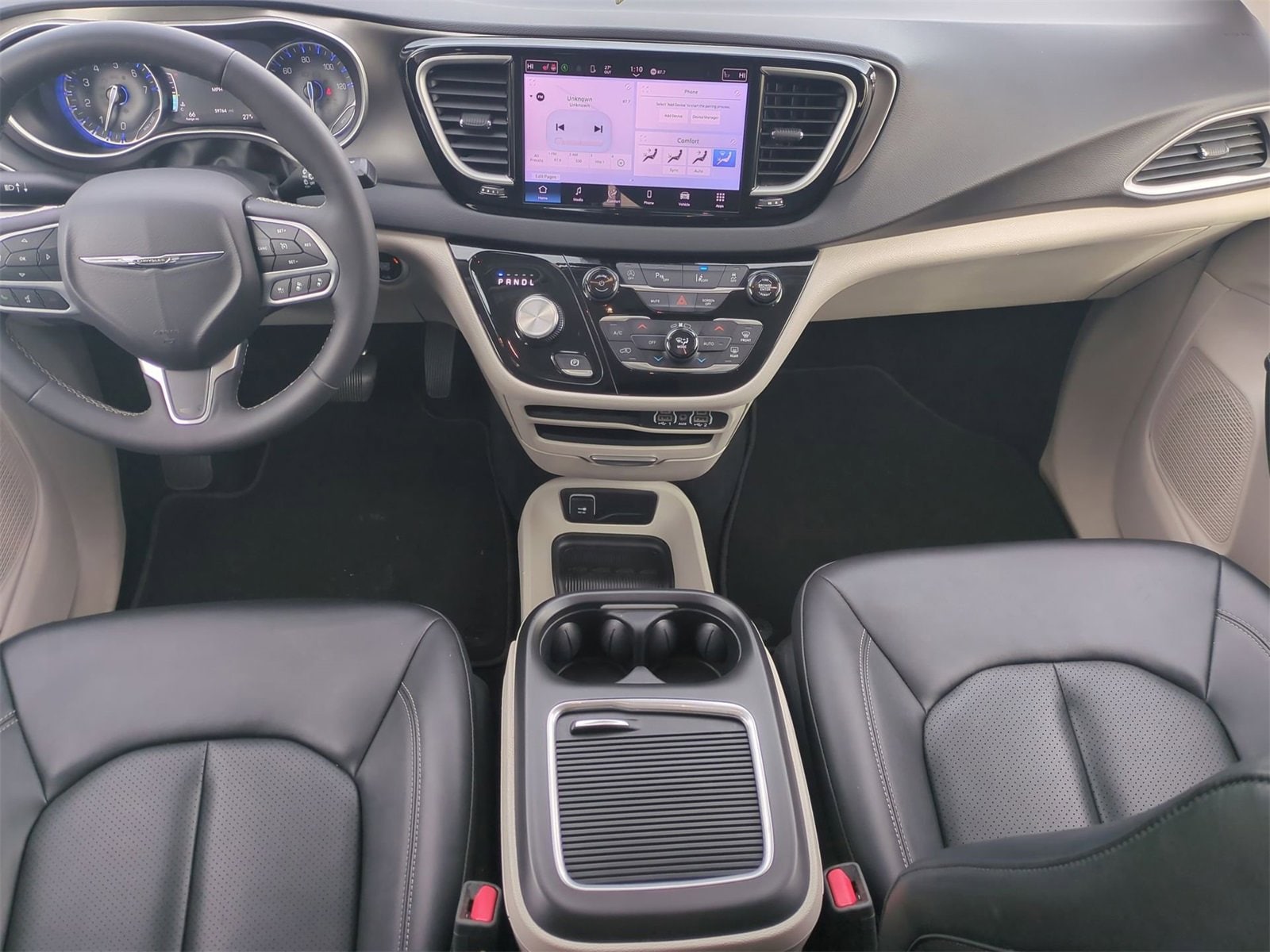 Thumbnail: 2024 Chrysler Pacifica - 15