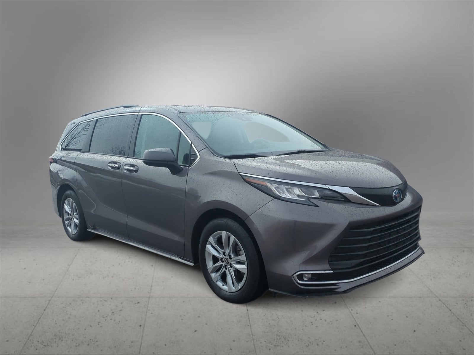 Thumbnail: 2022 Toyota Sienna - 2