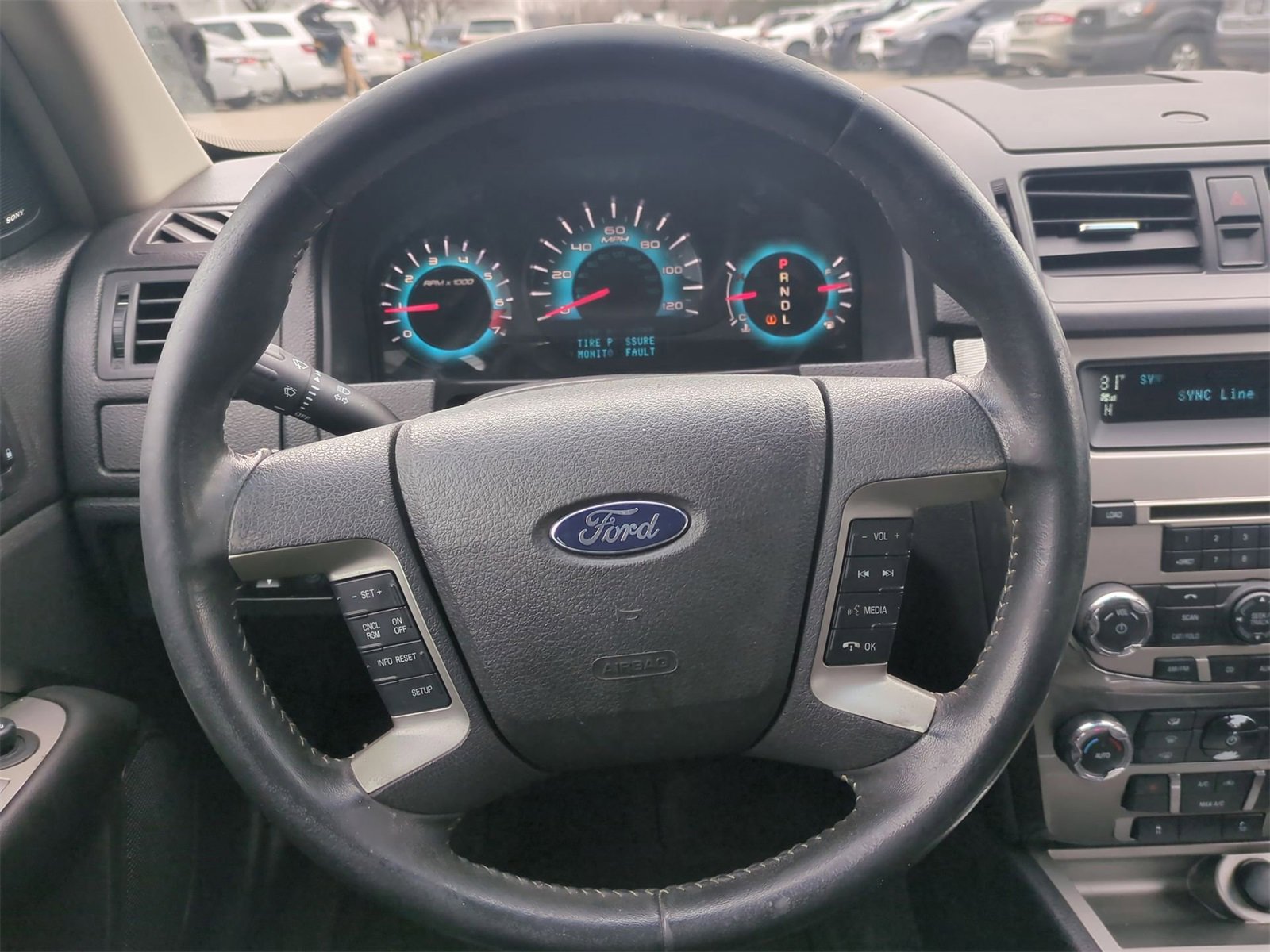 Thumbnail: 2010 Ford Fusion - 23