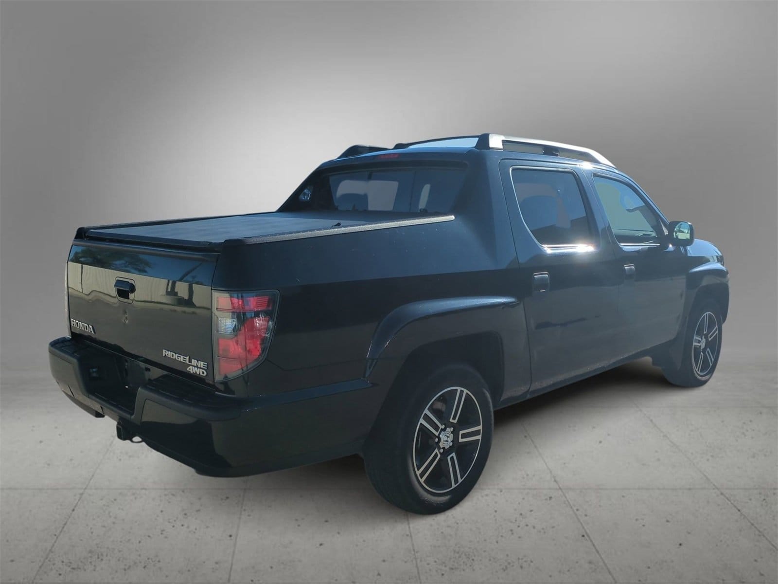 Thumbnail: 2013 Honda Ridgeline - 8