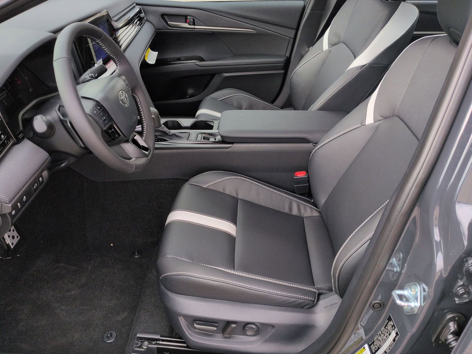 Thumbnail: 2026 Toyota Camry - 17