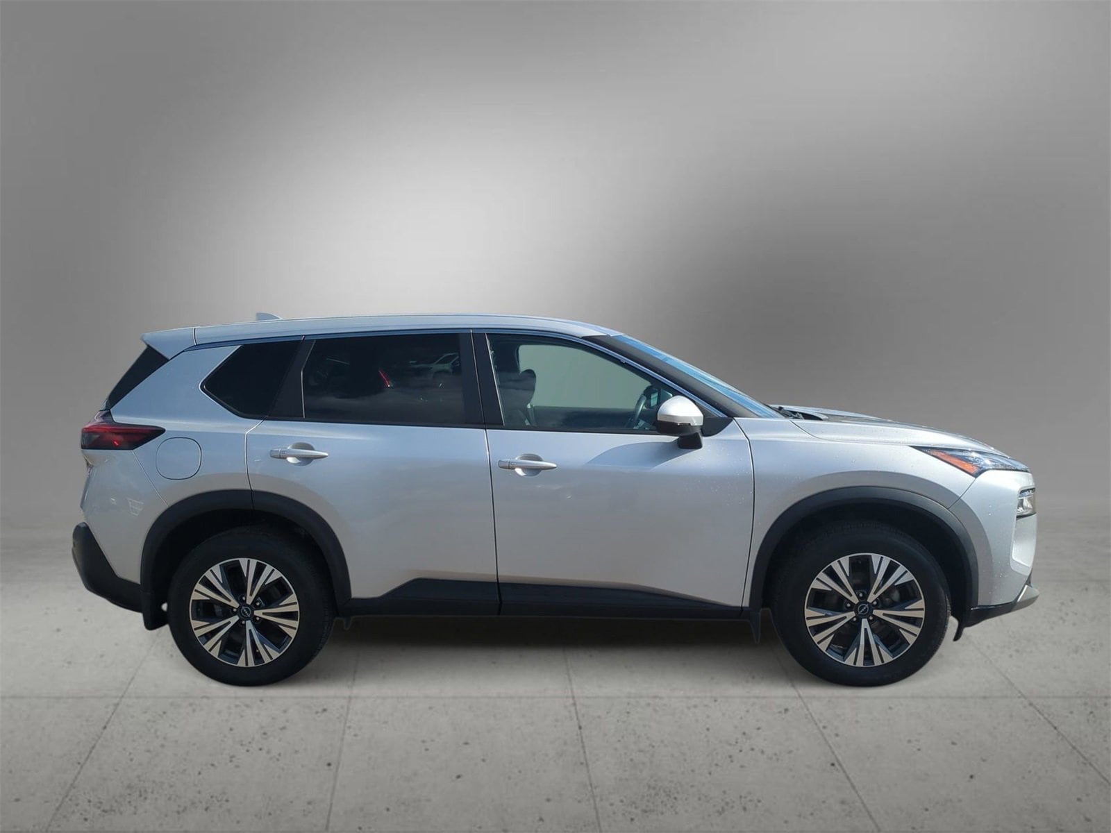 Thumbnail: 2022 Nissan Rogue - 9