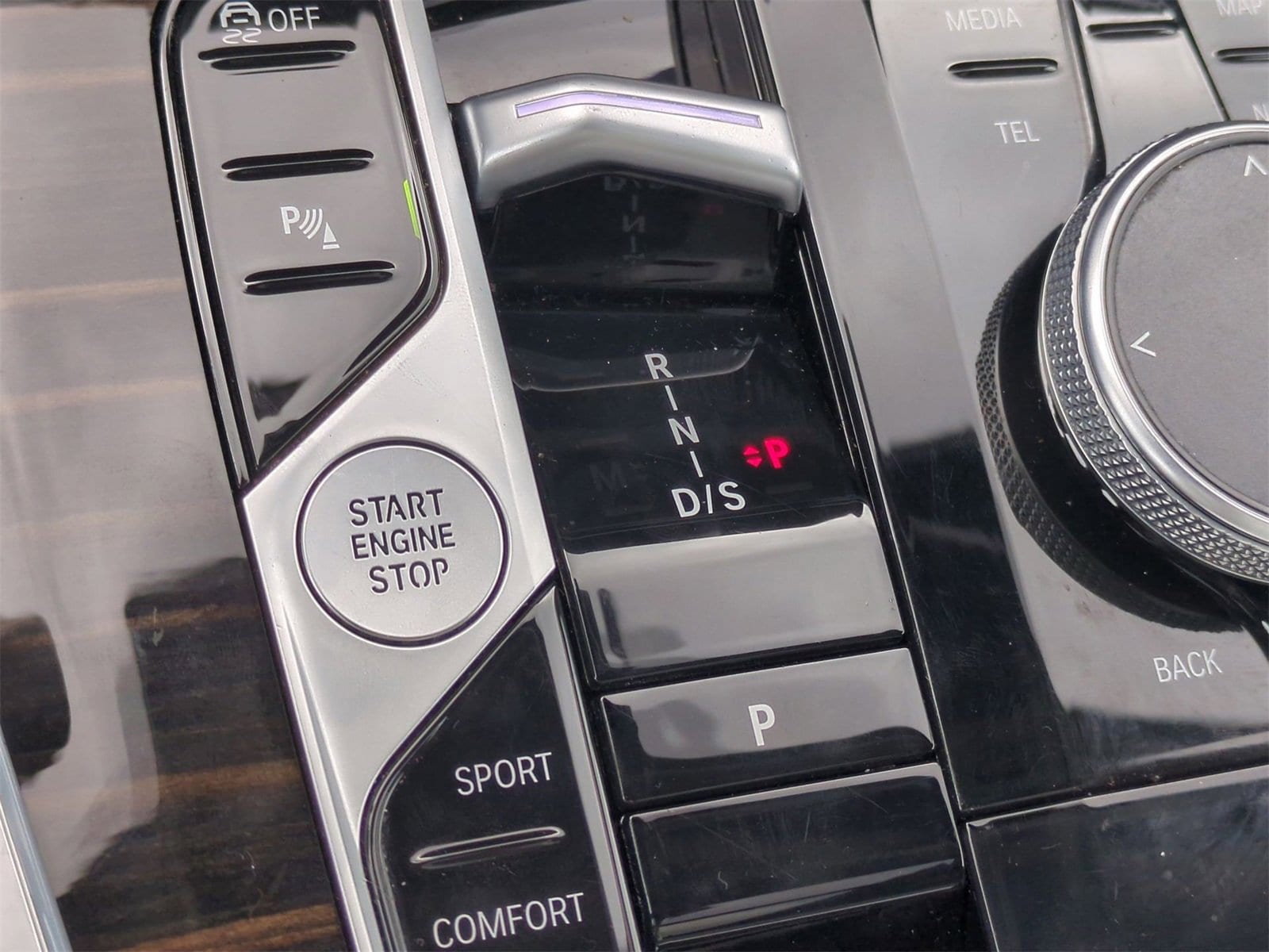 Thumbnail: 2024 BMW X7 - 34