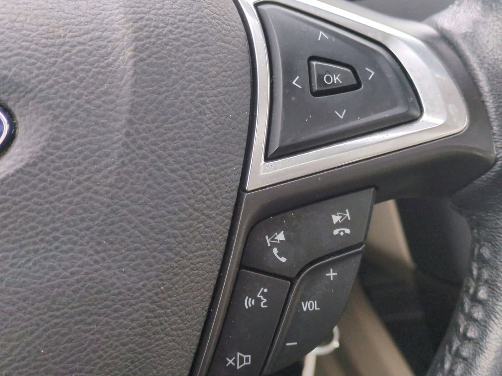 Thumbnail: 2016 Ford Fusion - 26