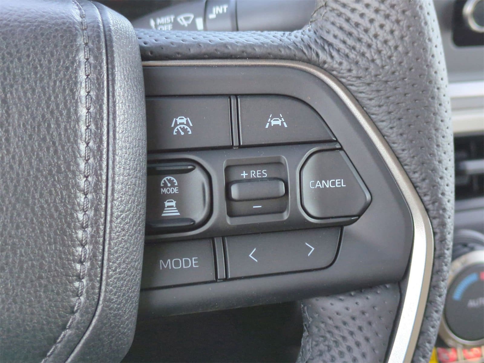 Thumbnail: 2025 Toyota Tacoma - 25