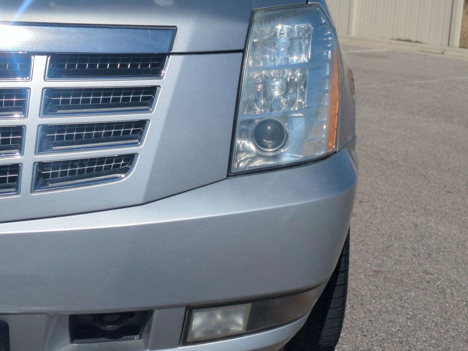 Thumbnail: 2012 Cadillac Escalade - 11