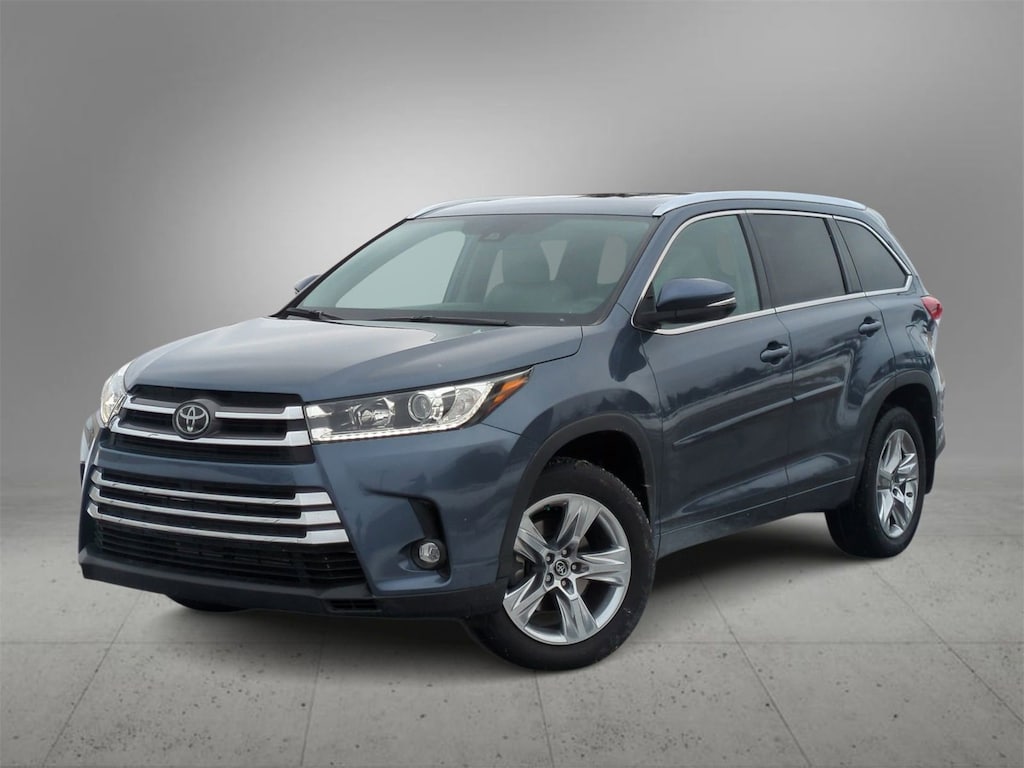 Used 2019 Toyota Highlander Limited V6 SUV