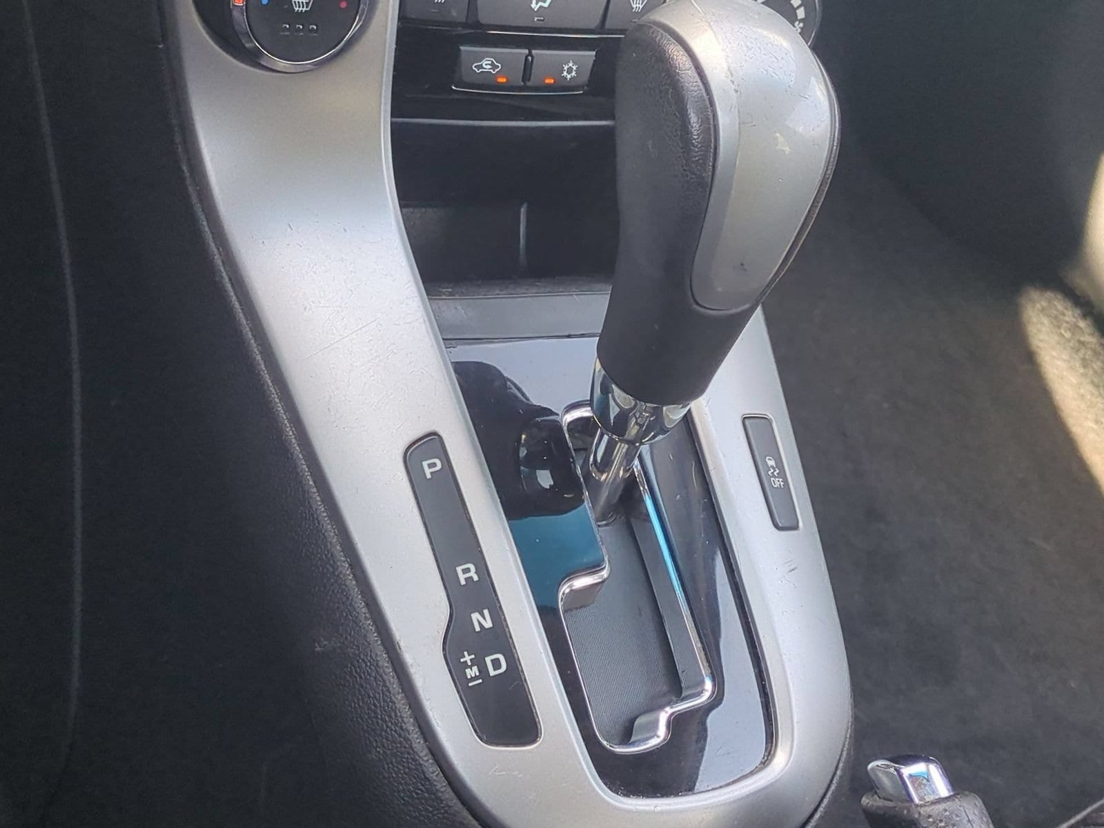 Thumbnail: 2016 Chevrolet Cruze - 30