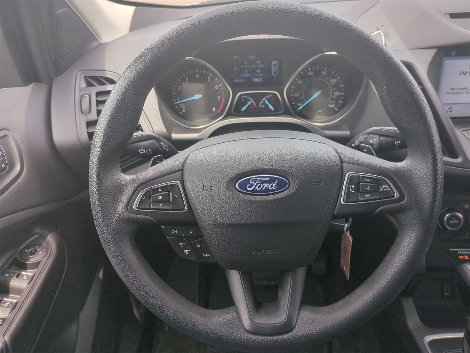 Thumbnail: 2017 Ford Escape - 22