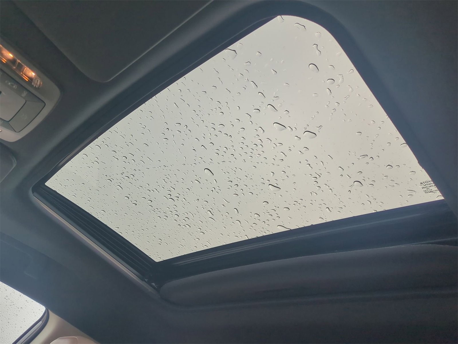 Thumbnail: 2022 Toyota Sienna - 19