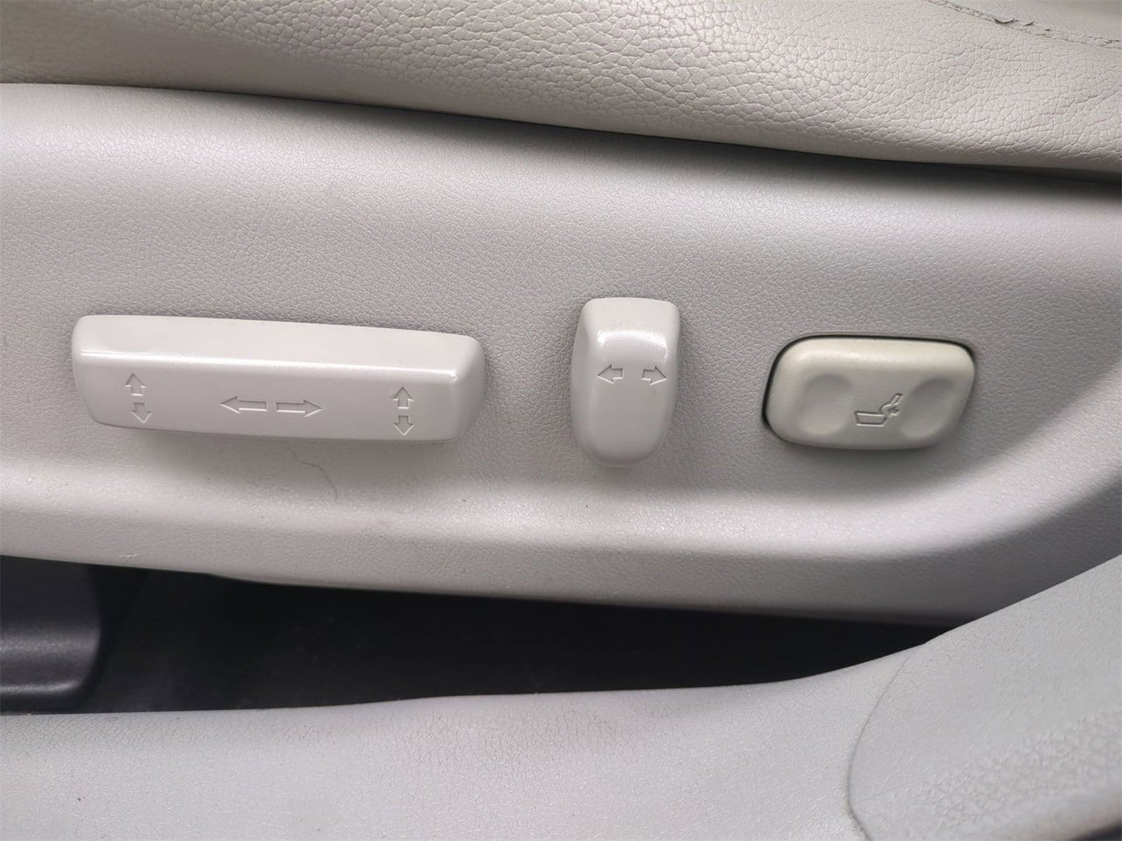 Thumbnail: 2016 Acura RDX - 17