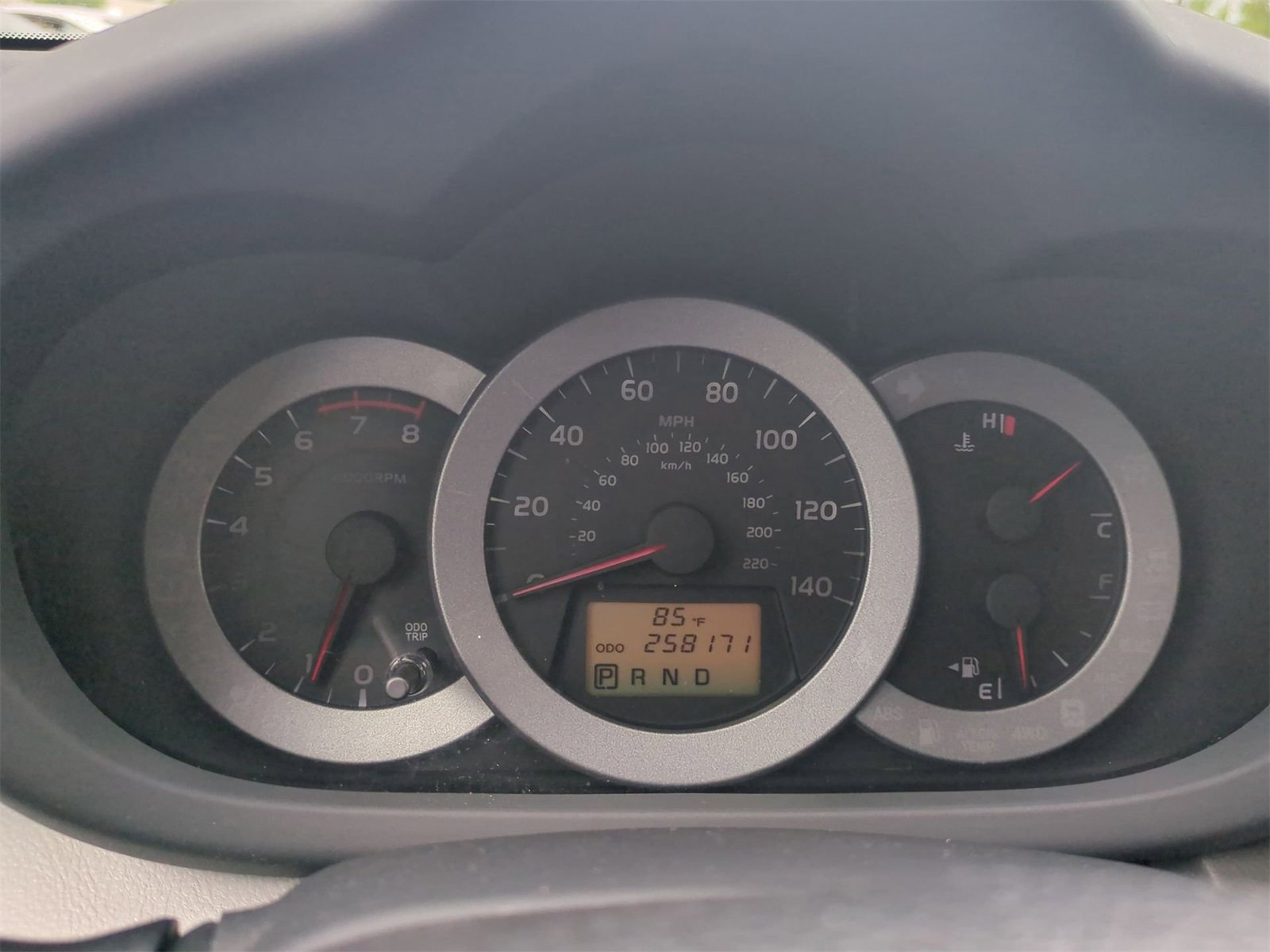 Thumbnail: 2011 Toyota RAV4 - 29