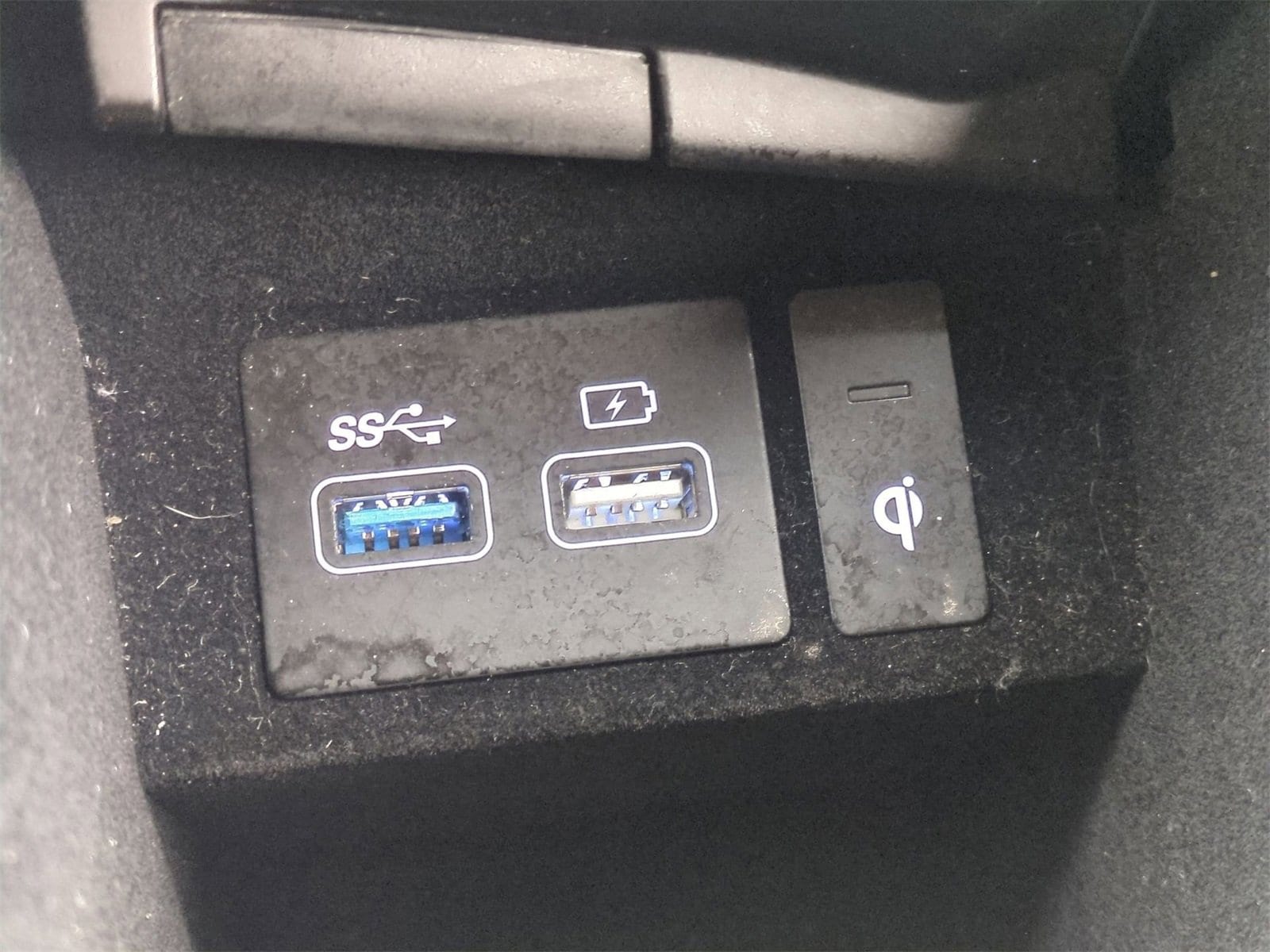 Thumbnail: 2025 Genesis GV70 - 30