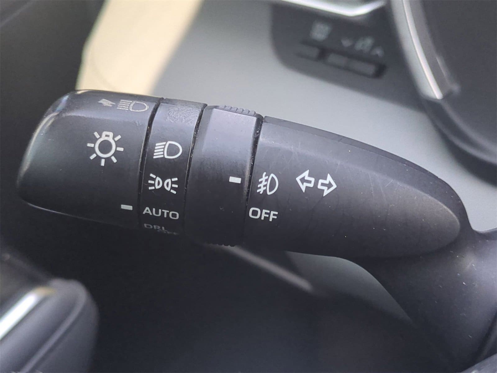 Thumbnail: 2021 Toyota Highlander - 28