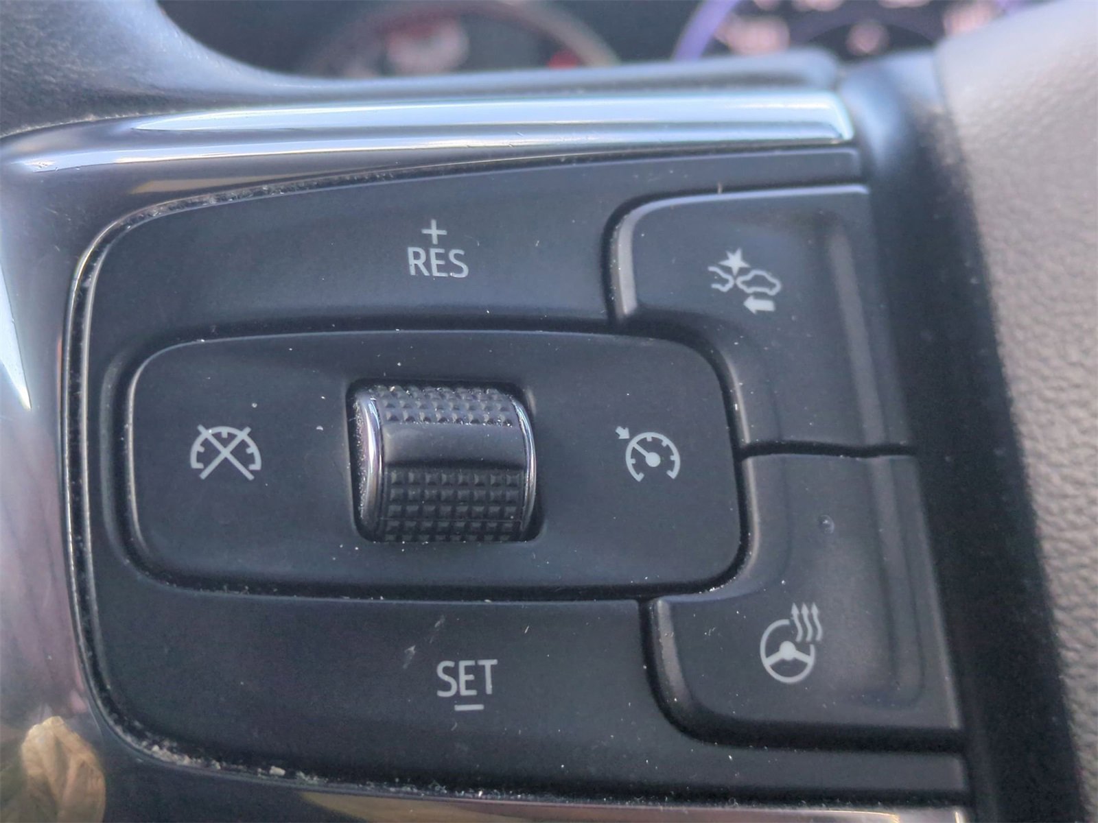 Thumbnail: 2022 Chevrolet Blazer - 25