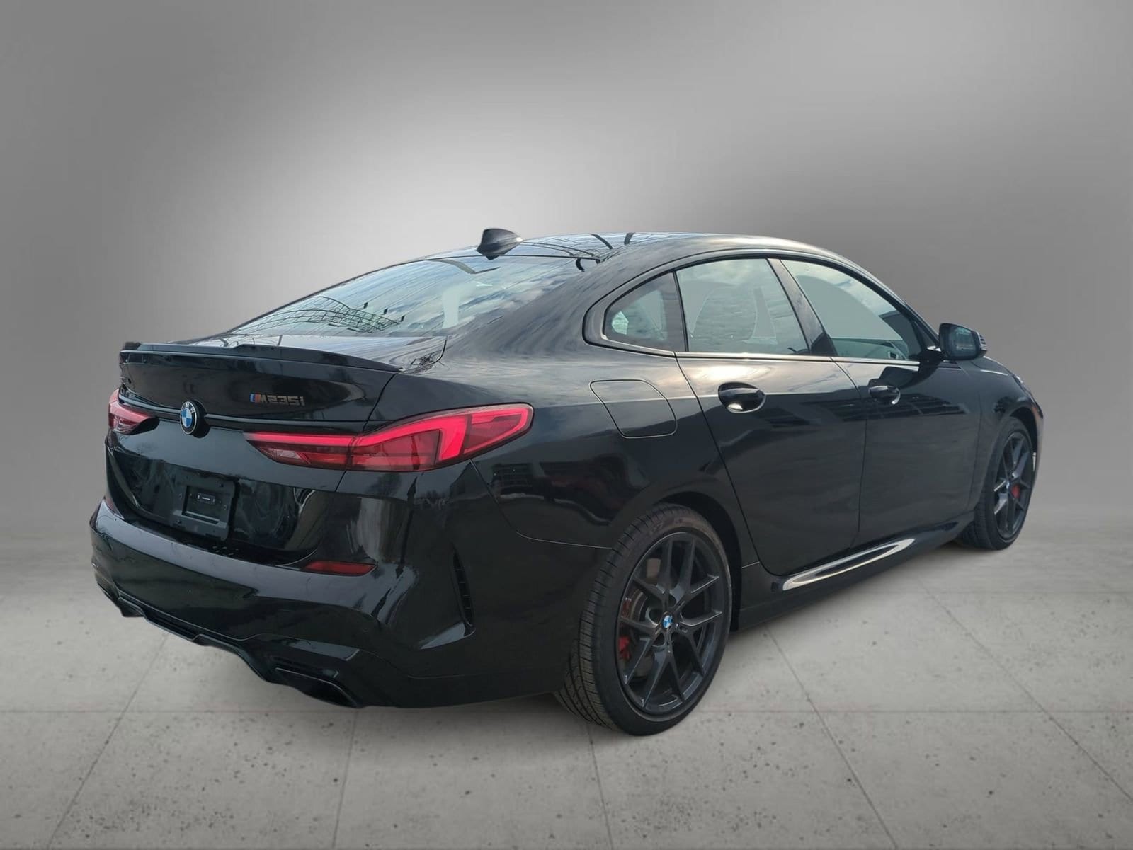 Thumbnail: 2024 BMW 2 Series - 8