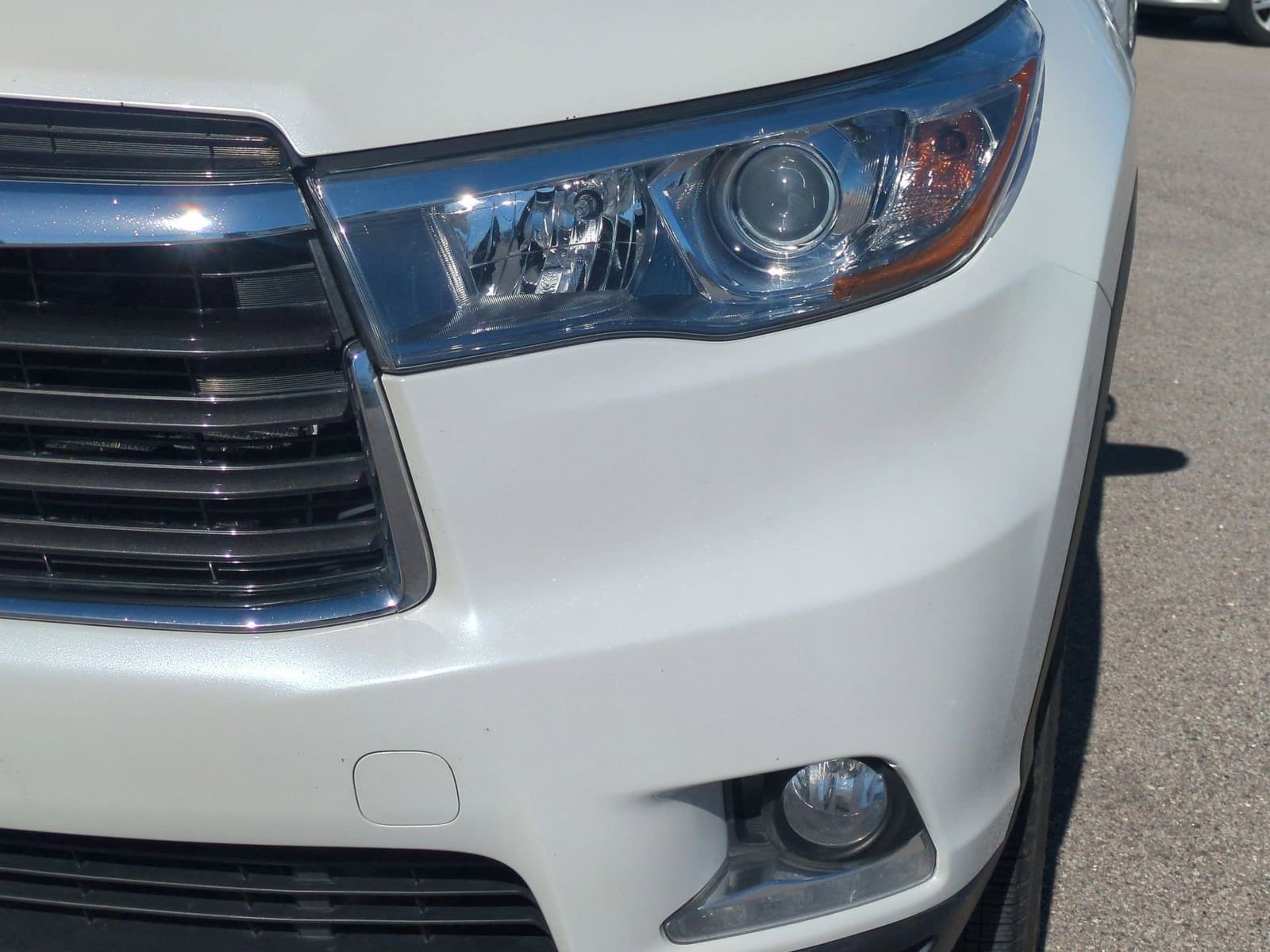 Thumbnail: 2016 Toyota Highlander - 11