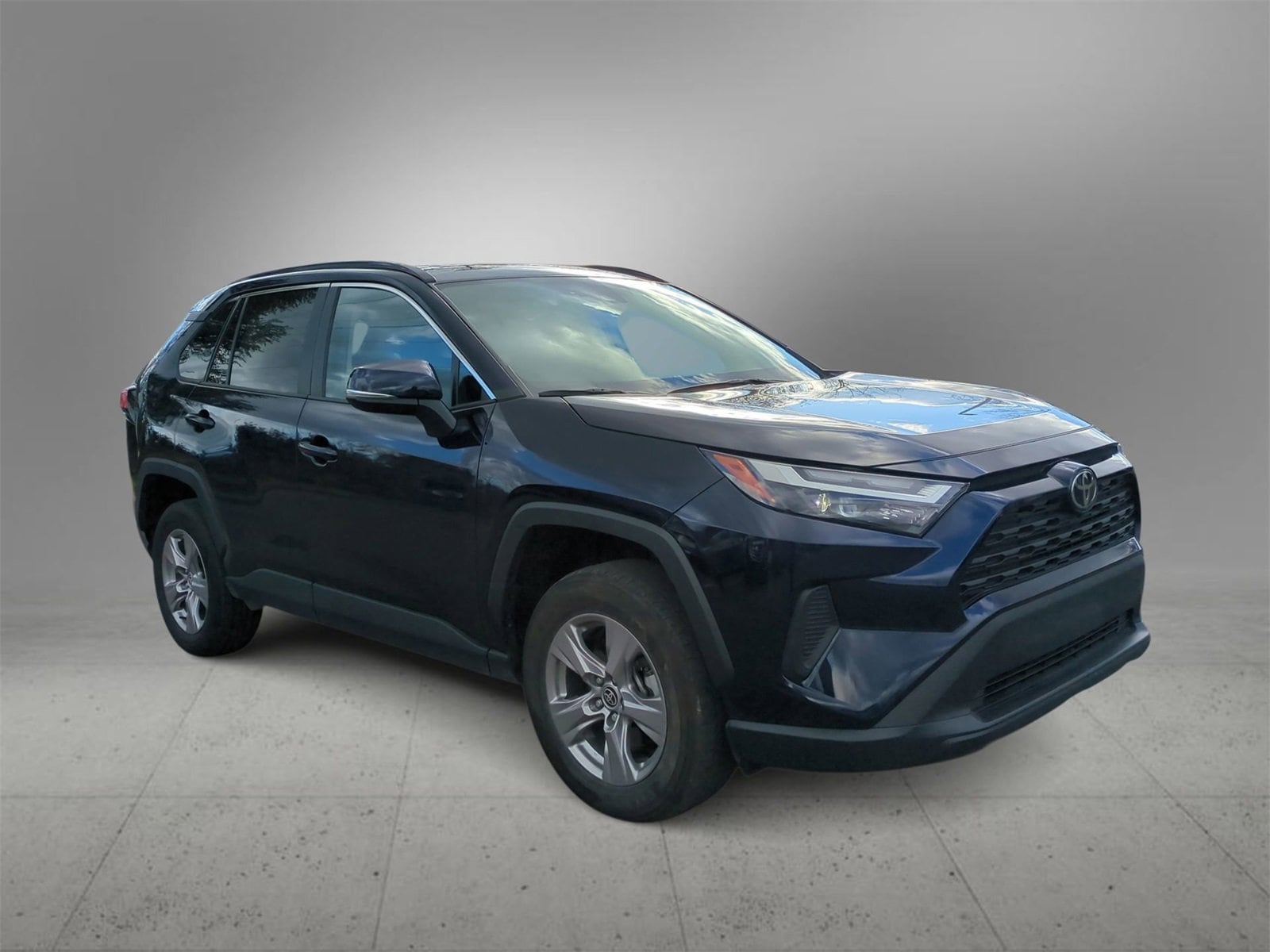 Thumbnail: 2022 Toyota RAV4 - 2