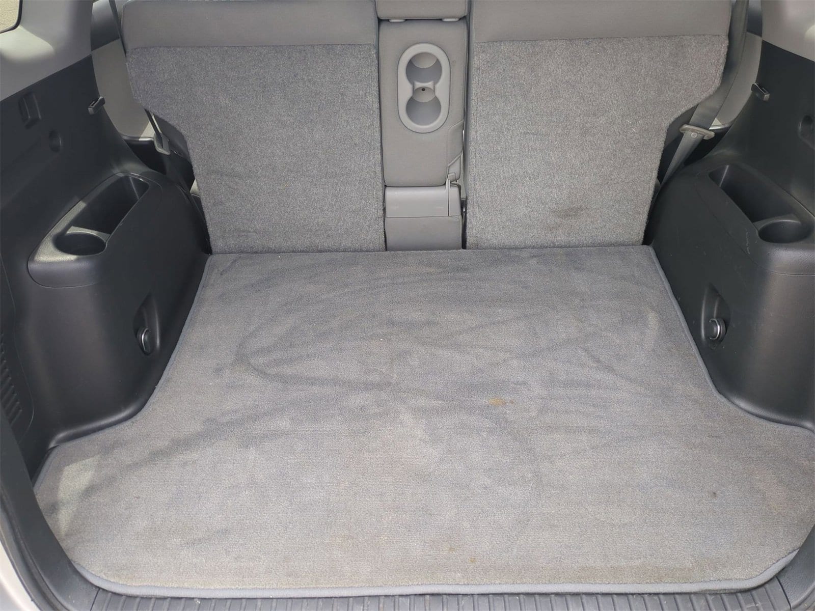 Thumbnail: 2011 Toyota RAV4 - 33