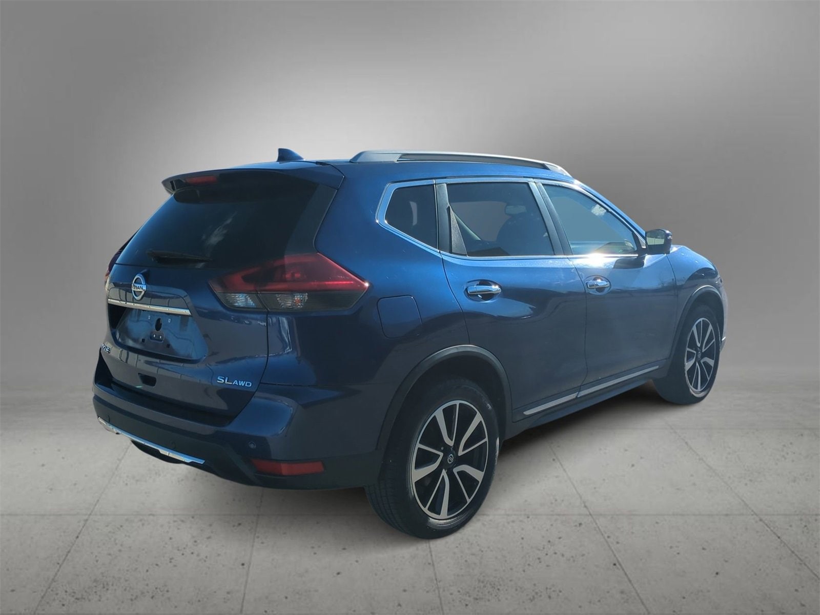 Thumbnail: 2019 Nissan Rogue - 8