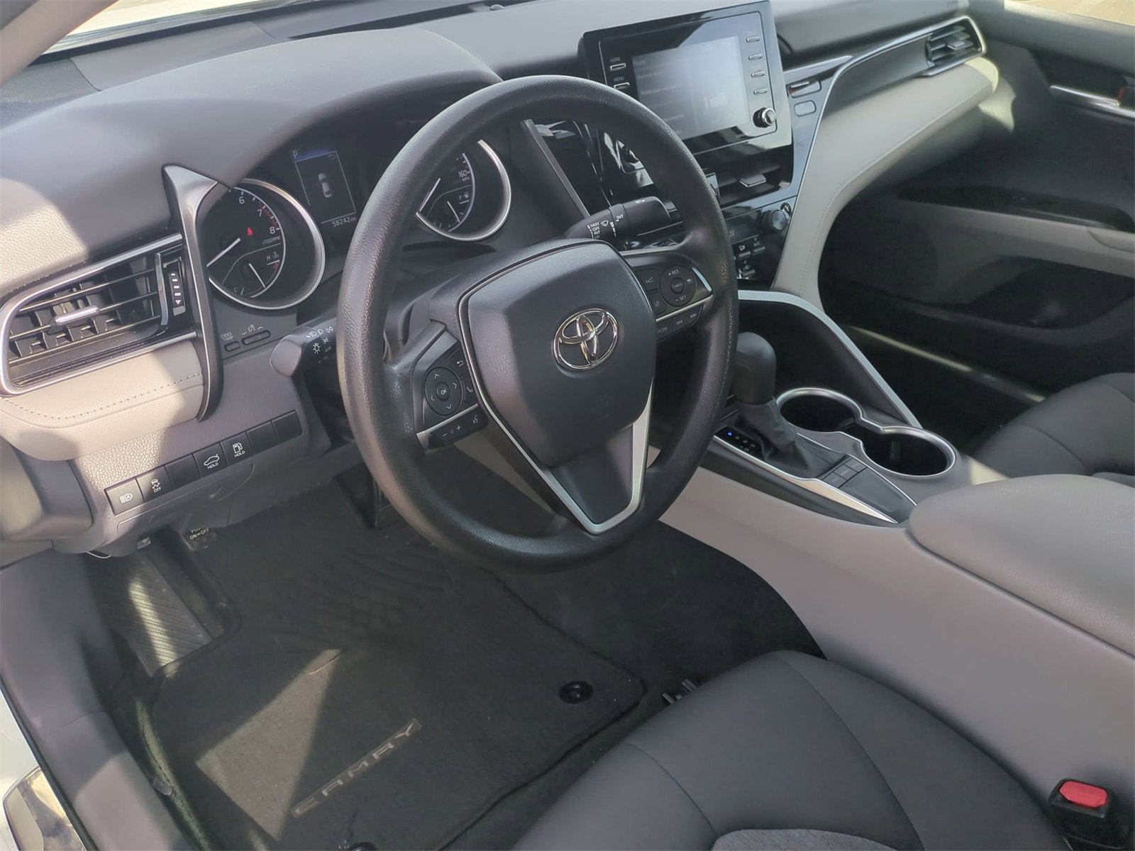 Thumbnail: 2023 Toyota Camry - 10