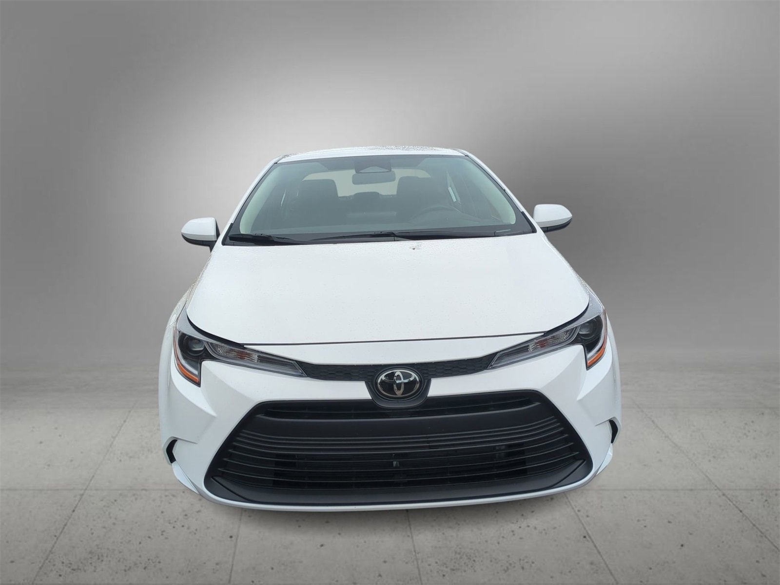 2025 Toyota Corolla LE photo 3