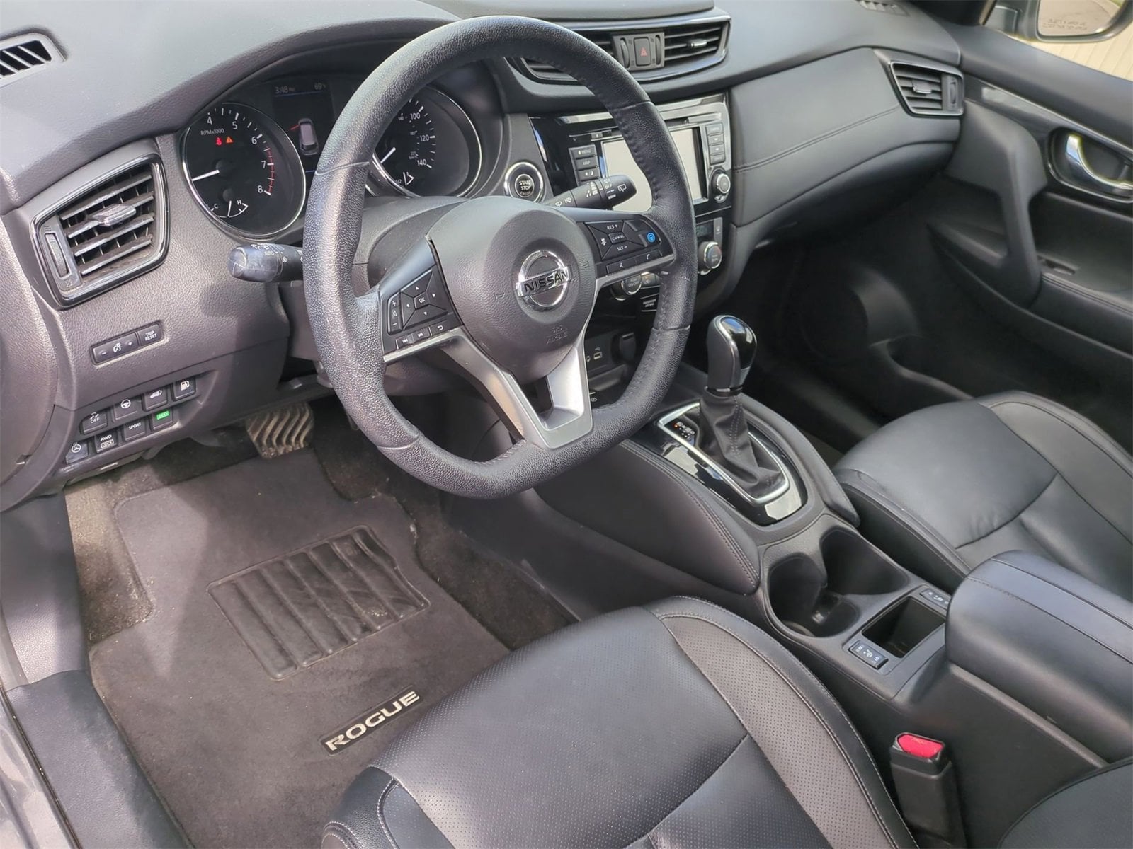 Thumbnail: 2019 Nissan Rogue - 10