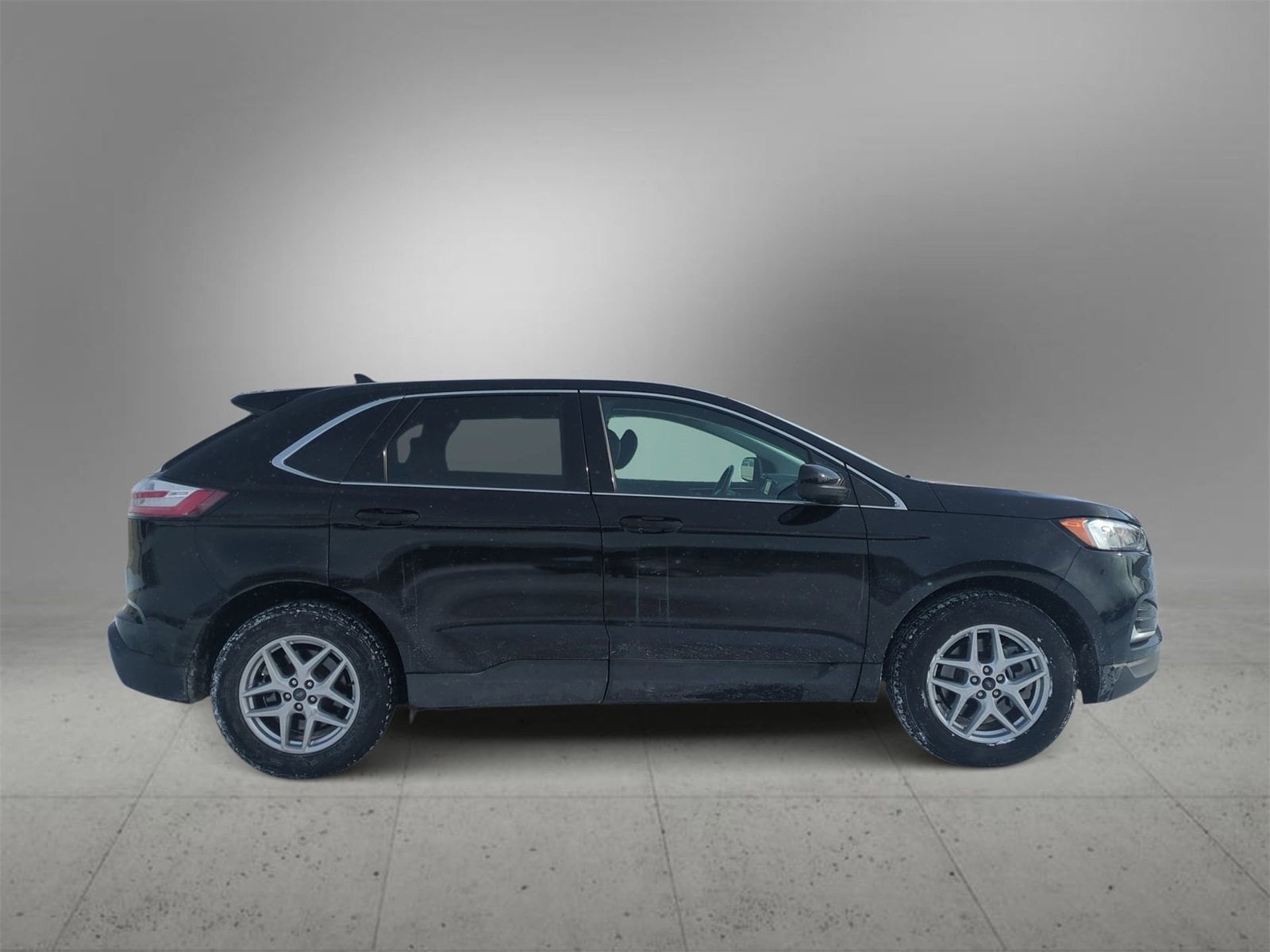 Thumbnail: 2023 Ford Edge - 9