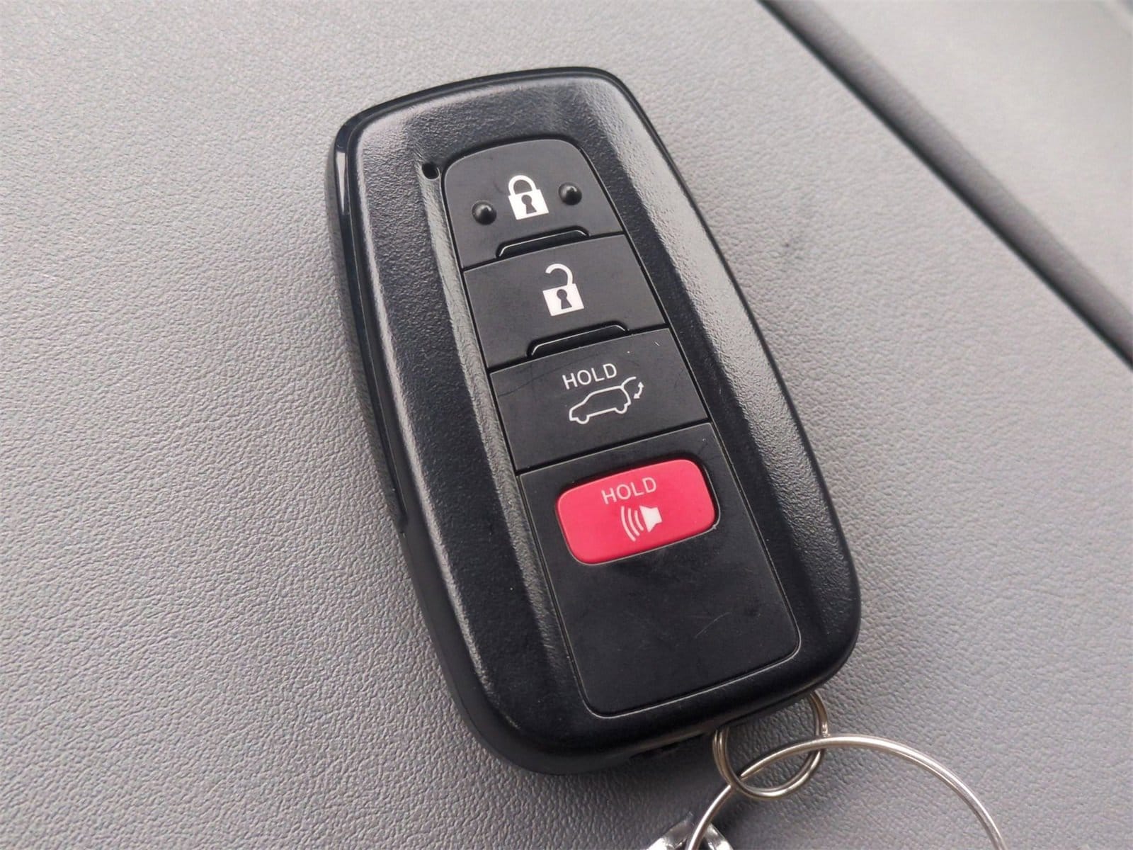 Thumbnail: 2023 Toyota Highlander - 36