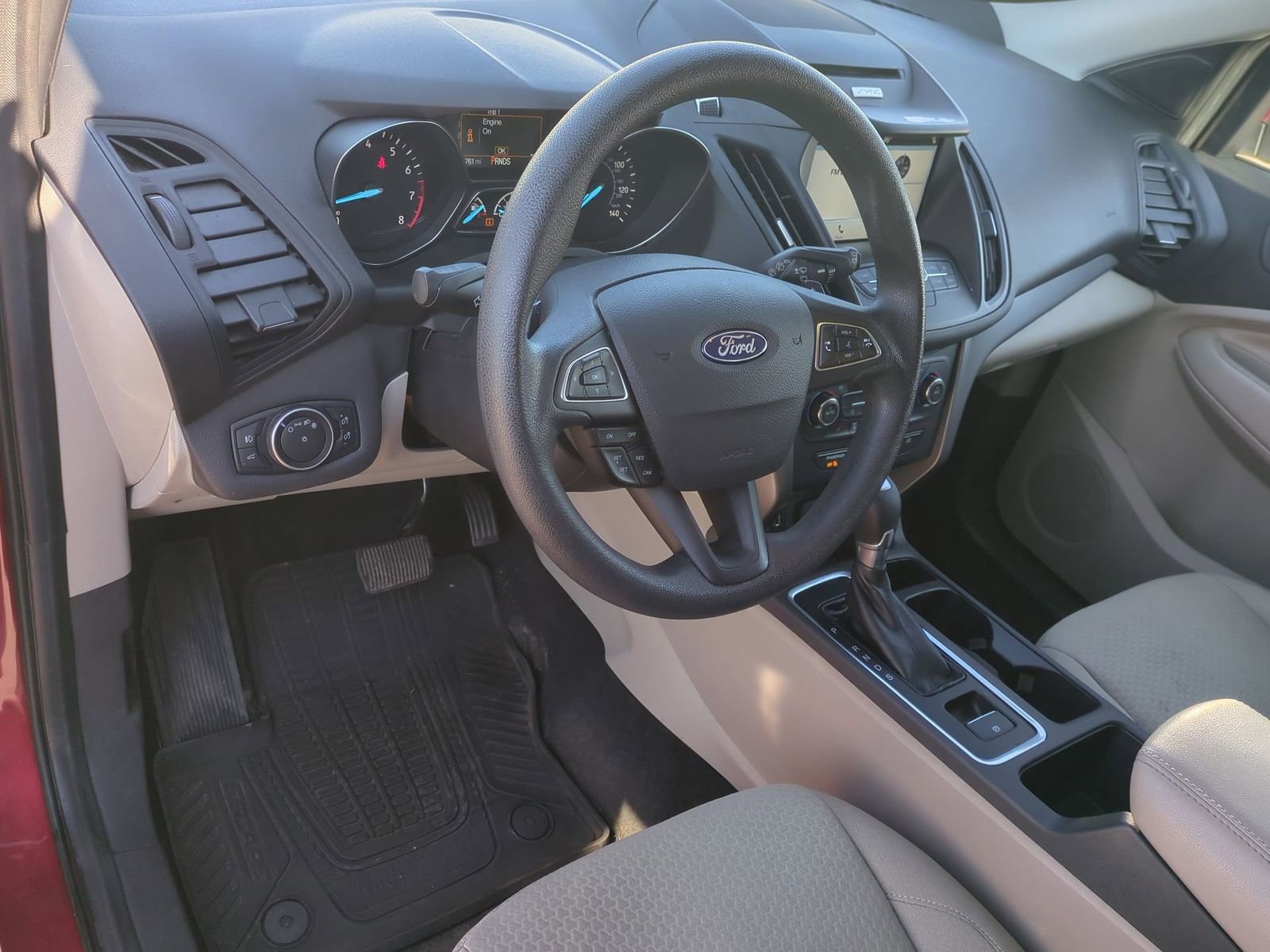 Thumbnail: 2017 Ford Escape - 10