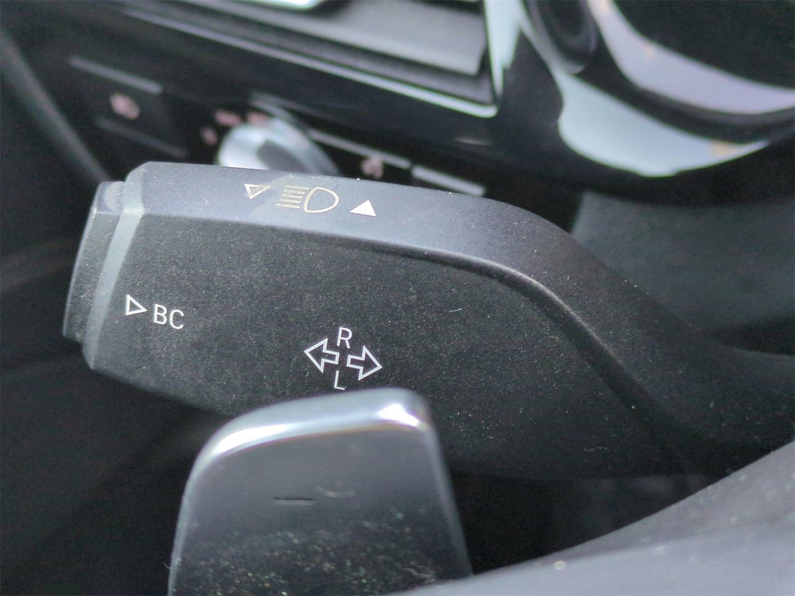 Thumbnail: 2018 BMW 5 Series - 28