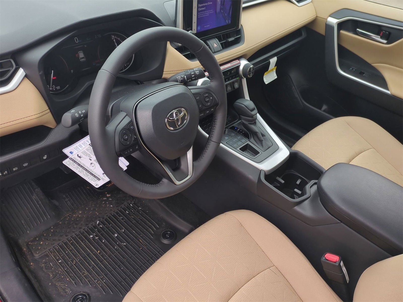 Thumbnail: 2025 Toyota RAV4 - 10