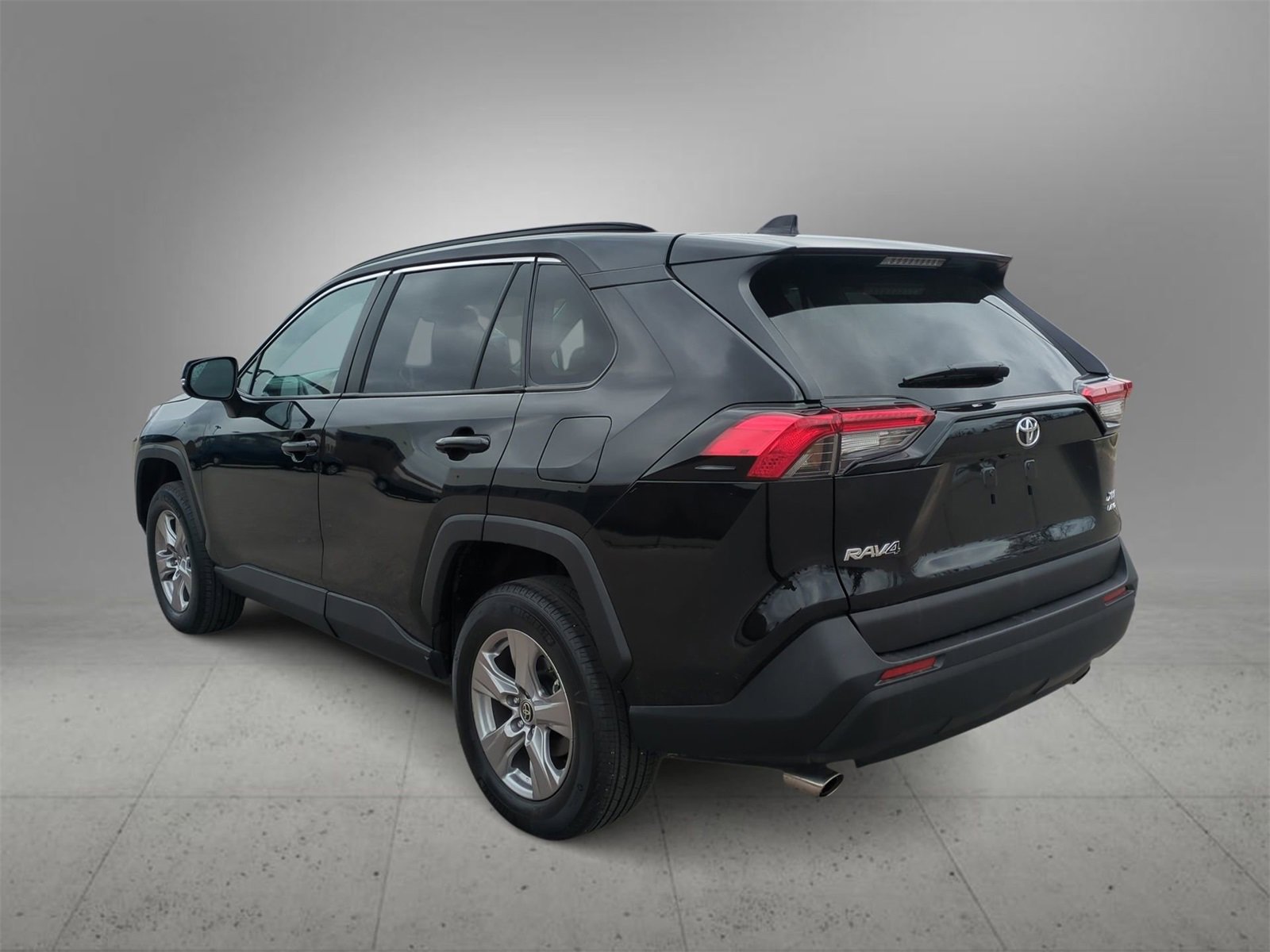 Thumbnail: 2025 Toyota RAV4 - 6