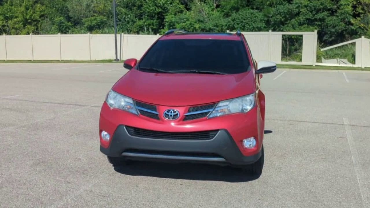 Thumbnail: 2014 Toyota RAV4 - 3