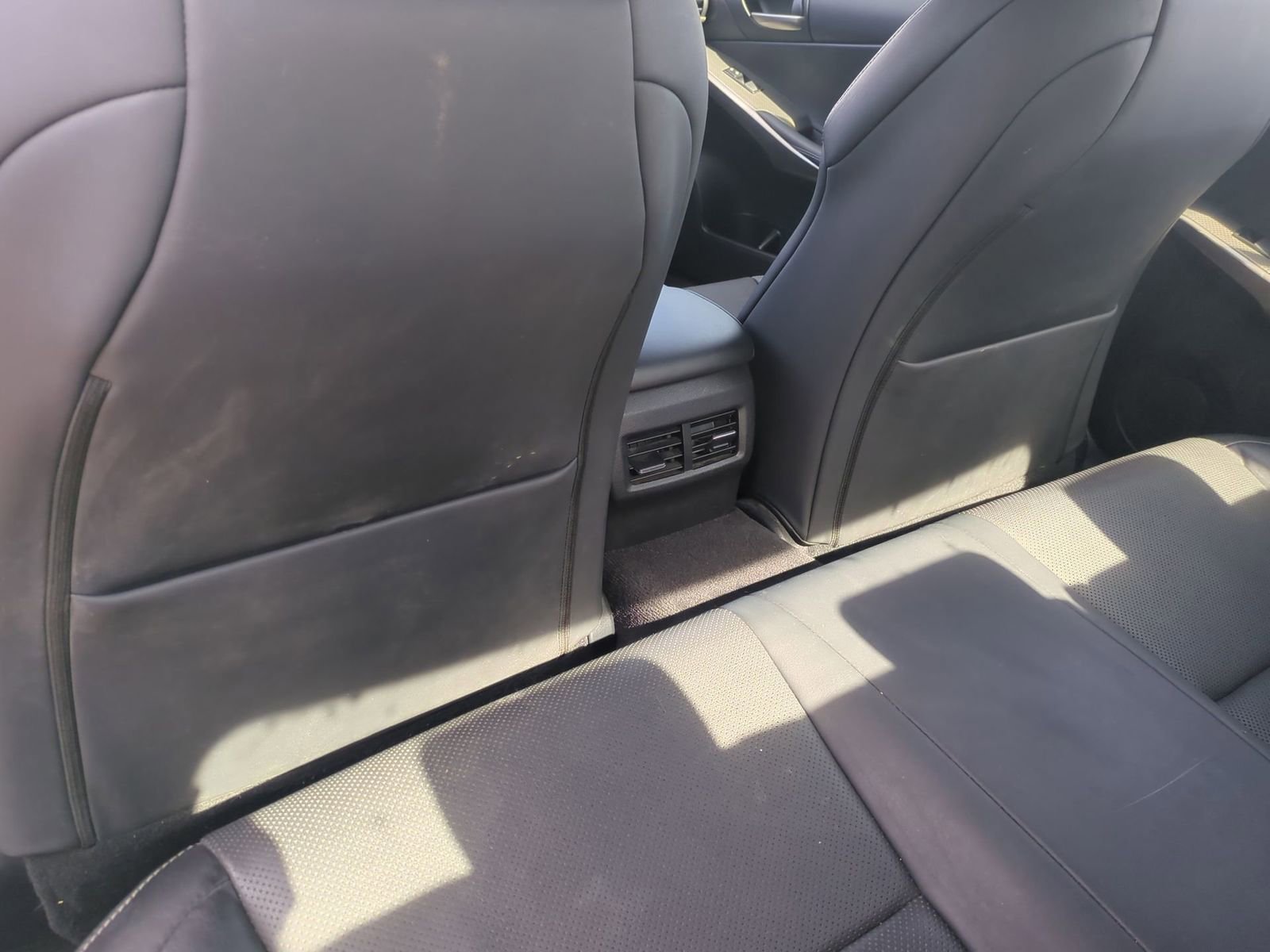 Thumbnail: 2017 Lexus IS - 18