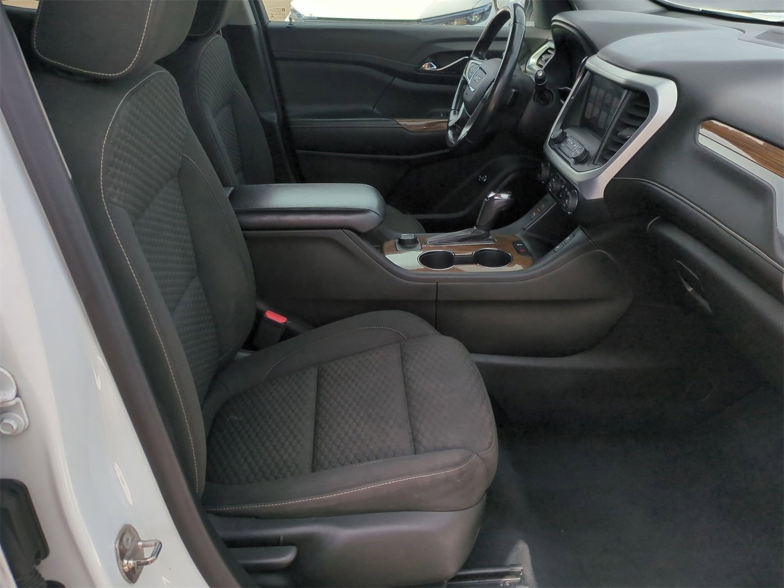 Thumbnail: 2019 GMC Acadia - 23