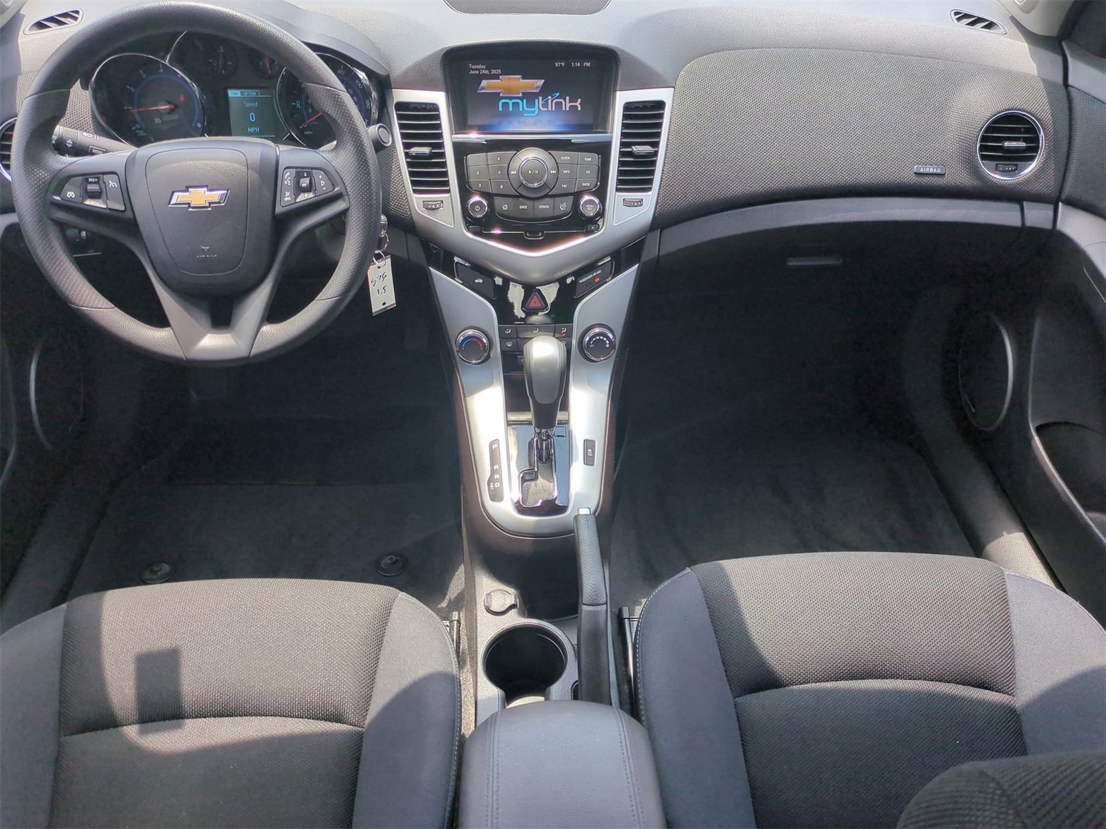 Thumbnail: 2016 Chevrolet Cruze - 15