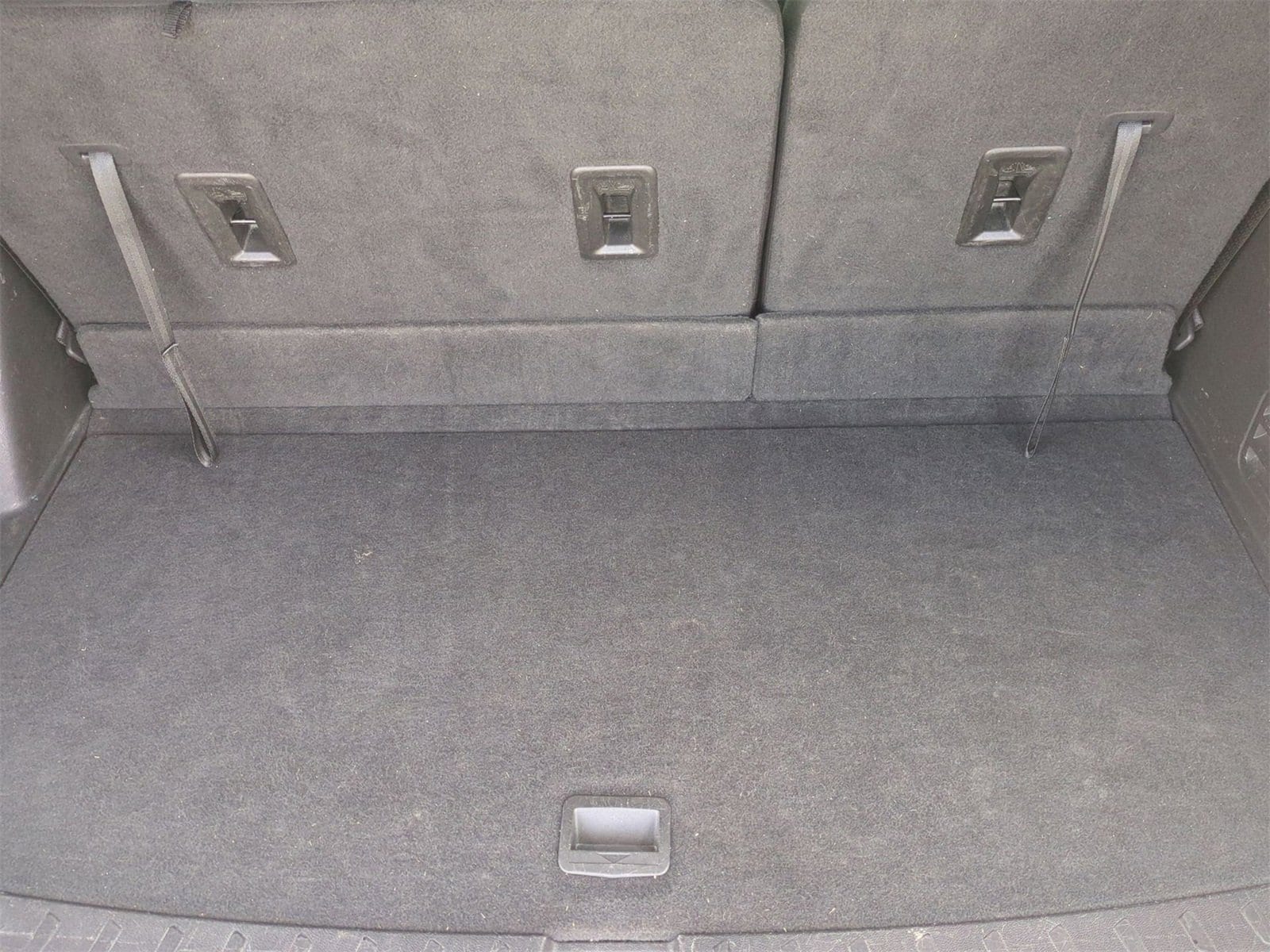 Thumbnail: 2023 Chevrolet Traverse - 32