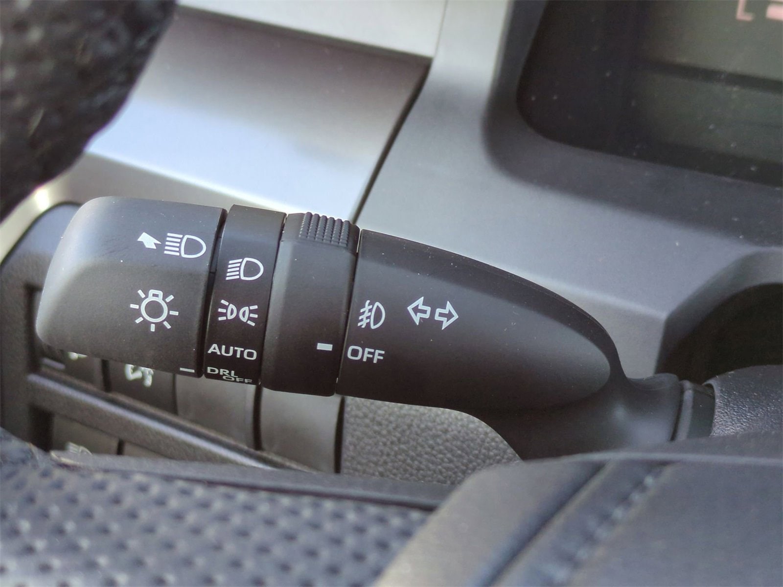 Thumbnail: 2025 Toyota Tacoma - 27