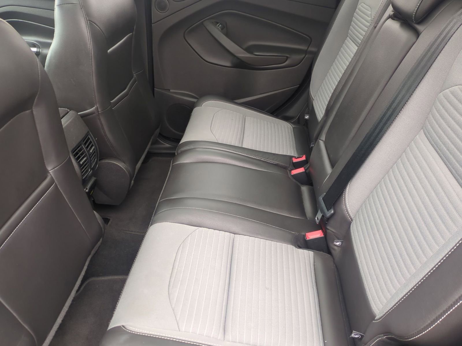 Thumbnail: 2017 Ford Escape - 20