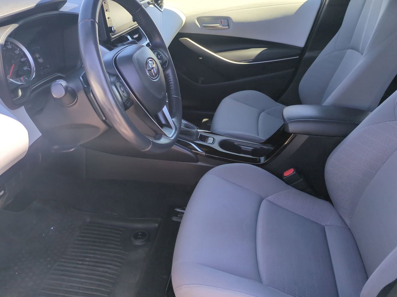 Thumbnail: 2022 Toyota Corolla - 16