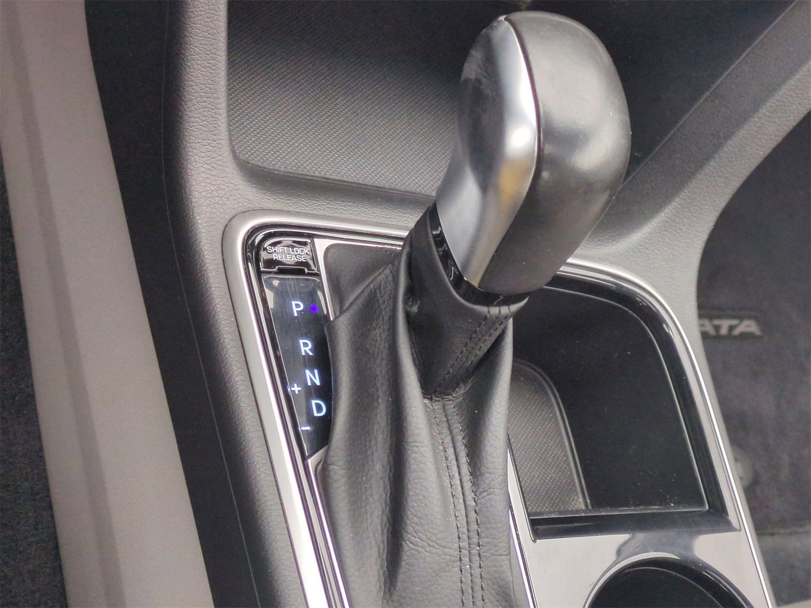 Thumbnail: 2018 Hyundai Sonata - 31