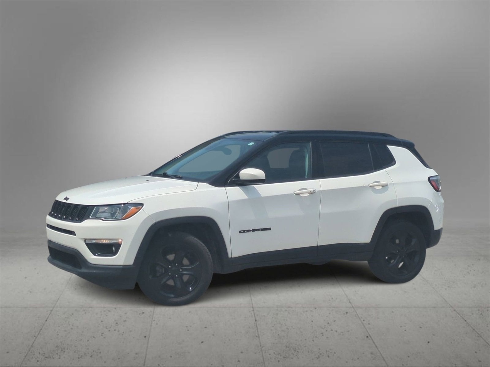 2018 Jeep Compass Latitude Hero Image