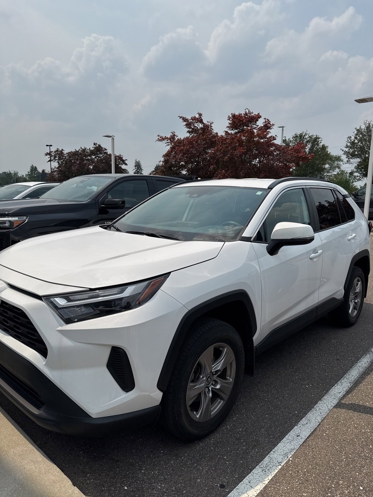 Thumbnail: 2022 Toyota RAV4 - 1
