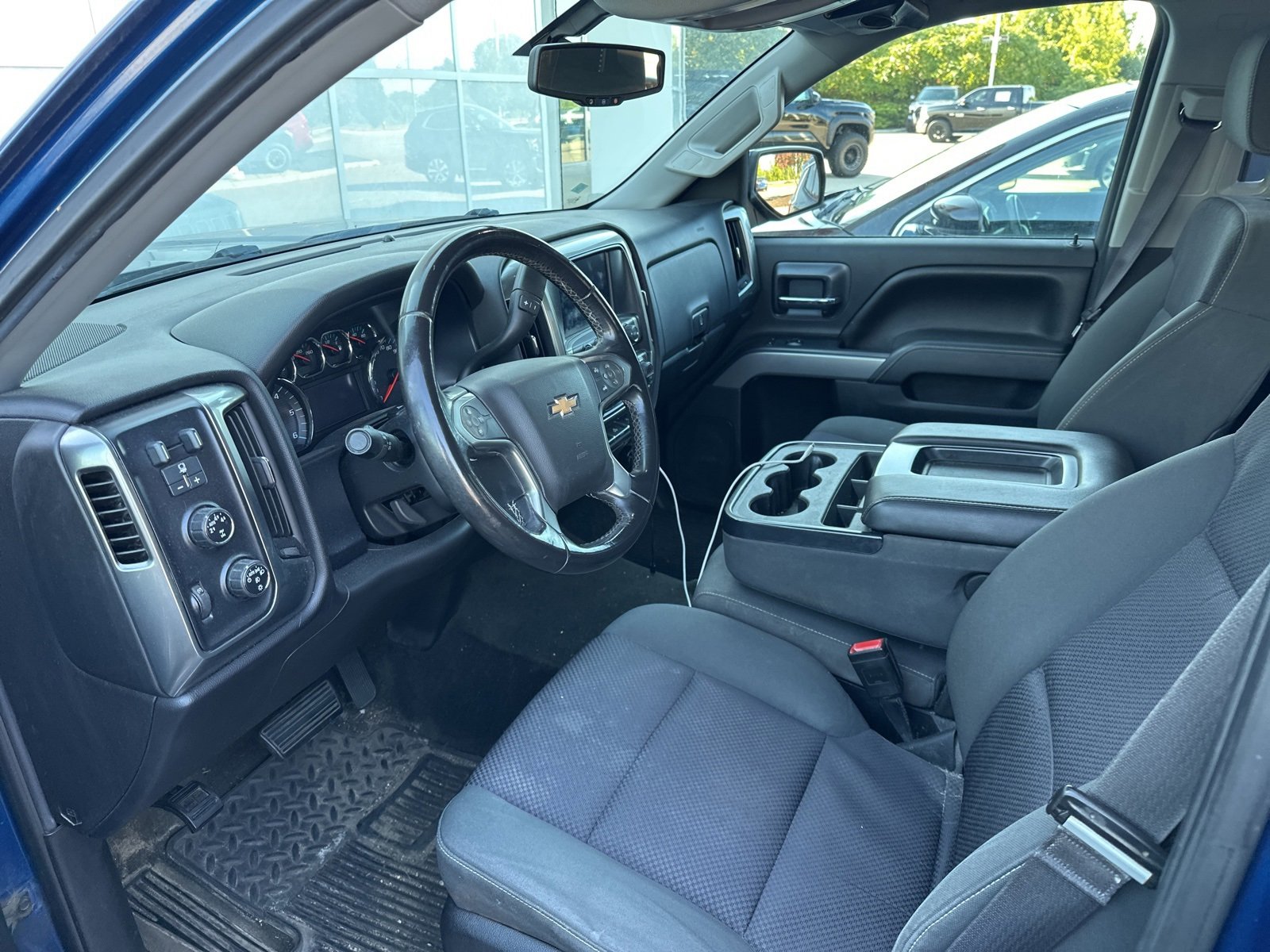 Thumbnail: 2015 Chevrolet Silverado 1500 - 5