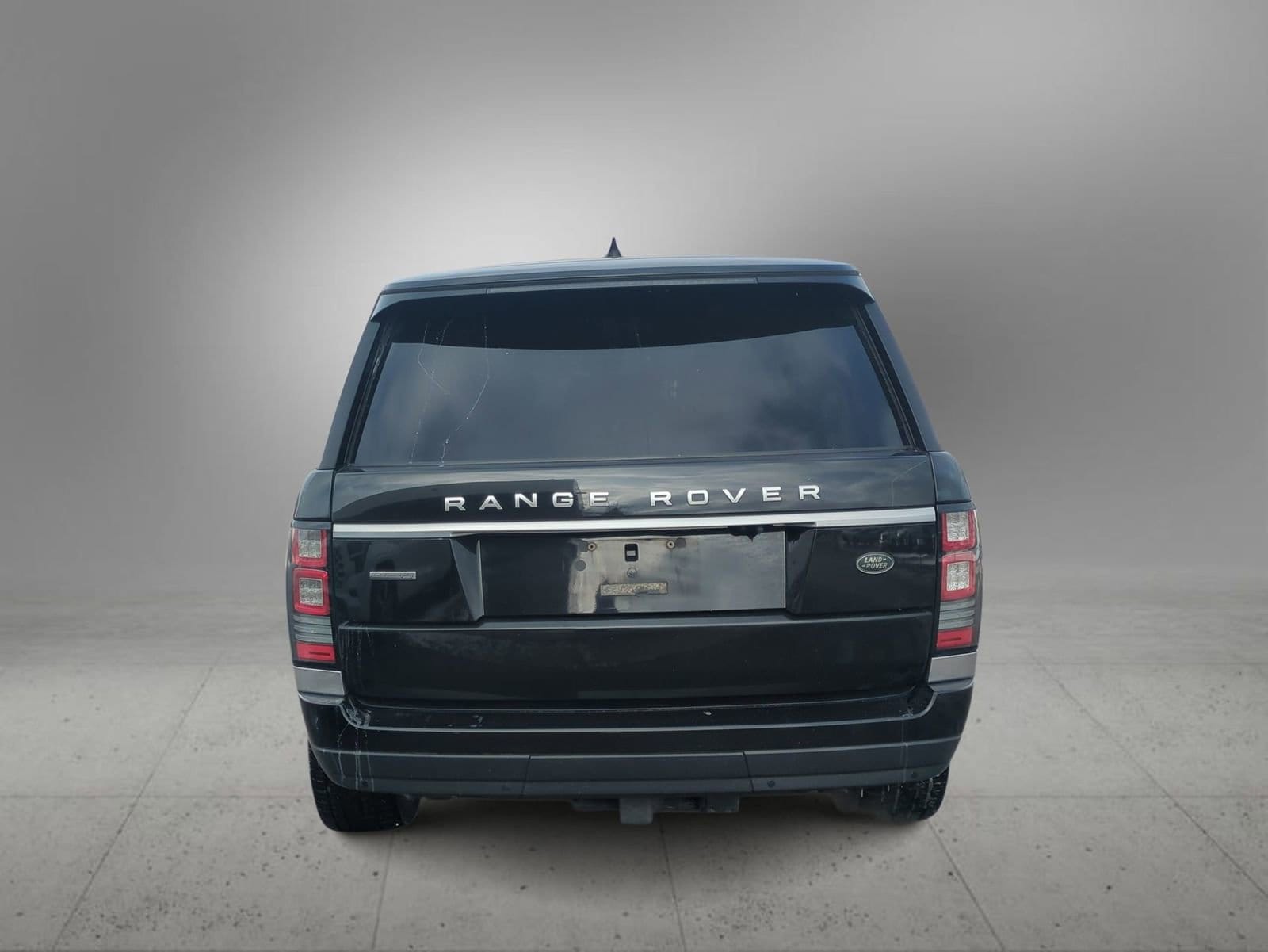 Thumbnail: 2017 Land Rover Range Rover - 7