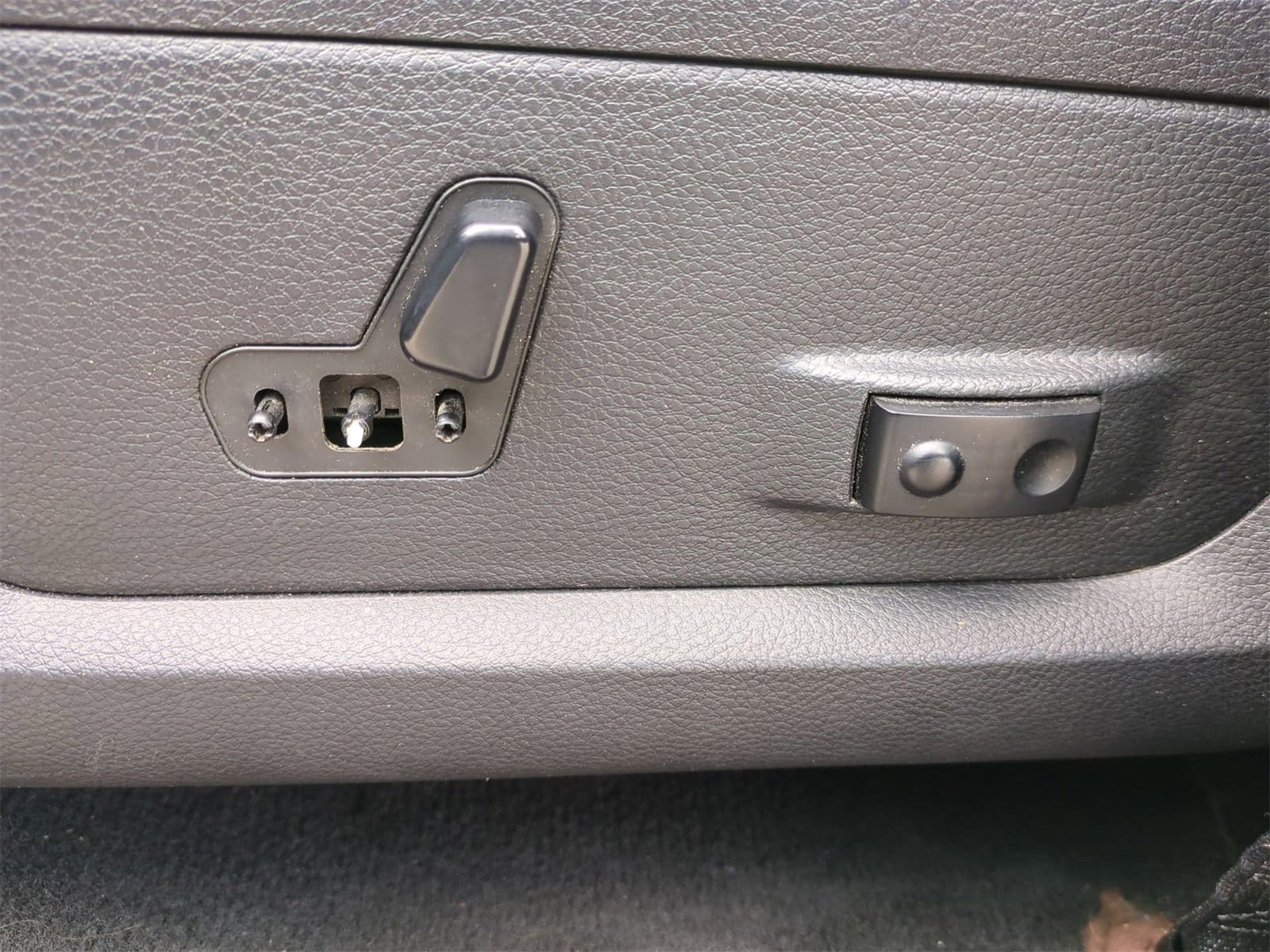 Thumbnail: 2014 RAM 1500 - 17